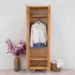Armoire 2 portes en bois massif de chêne Genève - NordicStory