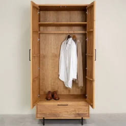 Armoire en bois massif Normandie - VESKOR