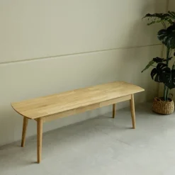 Banc en bois massif de chêne Escandi – NordicStory