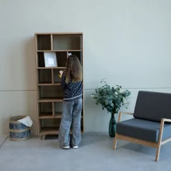 Bibliothèque en bois massif Suède 1 – VESKOR