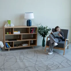 Bibliothèque en bois massif Suède – VESKOR