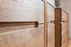 Buffet commode en bois de chêne Monténégro 44 - LoftStory