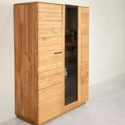 Buffet vitrine en bois massif de chêne Arvik - NordicStory