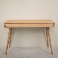 Bureau console en bois massif de chêne Escandi Atelier – NordicStory