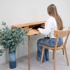 Bureau en bois massif de chêne Ana - NordicStory
