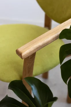 Chaise de salle à manger en bois massif de chêne Alexis, revêtement en tissu Vert Pomme – Lot de 2 ou 4 chaises - NordicStory