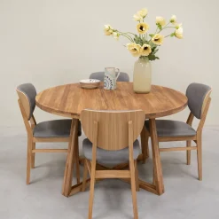 Chaise de salle à manger en bois massif de chêne Nova, revêtement en tissu Gris Nordique/Beige – Lot de 2 ou 4 chaises - NordicStory