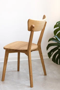 Chaise de salle à manger en bois massif de chêne Isku – Lot de 2 ou 4 chaises - NordicStory