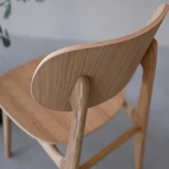 Chaise de salle à manger en bois massif de chêne Varde – Lot de 2 ou 4 chaises - NordicStory