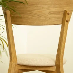 Chaise de salle à manger en bois massif de chêne Diana, revêtement Beige – Lot de 2 ou 4 chaises - NordicStory