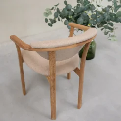 Chaise de salle à manger en bois massif de chêne Alexis, revêtement en tissu Beige – Lot de 2 ou 4 chaises - NordicStory