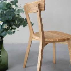 Chaise en bois massif de chêne Victoria - Lot de 2 ou 4 chaises. - VESKOR