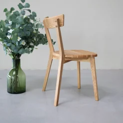 Chaise en bois massif de chêne Victoria - Lot de 2 ou 4 chaises. - VESKOR