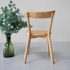 Chaise en bois massif de chêne Victoria - Lot de 2 ou 4 chaises. - VESKOR