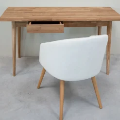 Chaise en bois massif de chêne Ana, revêtement - VESKOR