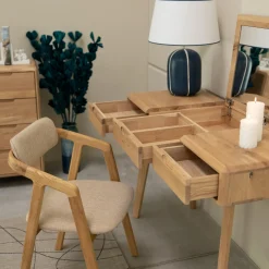 Coiffeuse en bois massif Suède 1 – VESKOR