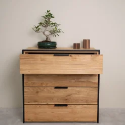 Commode en bois massif de chêne Runa – NordicStory