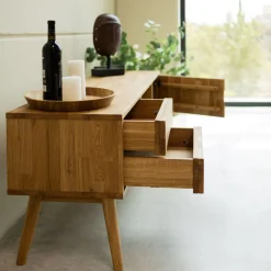 Meuble TV en bois massif de chêne Malmo – VESKOR