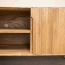 Meuble TV en bois massif de chêne AMANDI - VESKOR