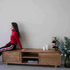 Meuble TV en bois massif de chêne Déo - VESKOR