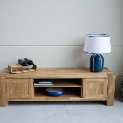 Meuble TV en bois massif de chêne Balder - VESKOR