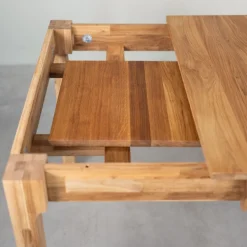 Table à manger extensible en bois massif de chêne Marsi - NordicStory