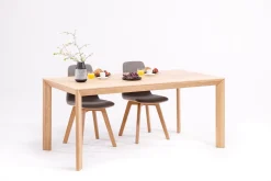 Table à manger extensible en bois massif DITA - KARPIS