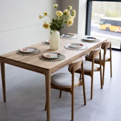 Table à manger extensible en bois massif de chêne Bergamo - NordicStory