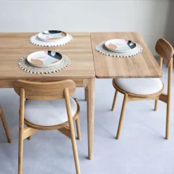 Table à manger extensible en bois massif de chêne Bergamo - NordicStory