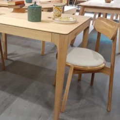 Table à manger fixe en bois massif CREATIV - KARPIS