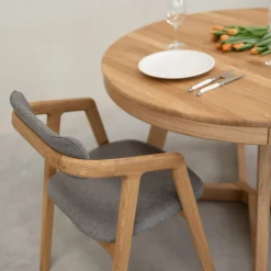Table à manger ronde extensible en chêne massif Valence - NordicStory