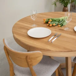 Table à manger ronde extensible en chêne massif Valence - NordicStory