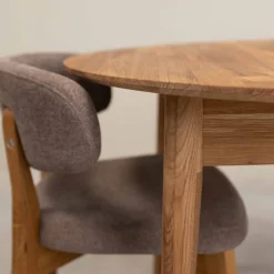 Table à manger ronde extensible en chêne massif Escandi 5 - NordicStory