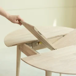 Table à manger ronde extensible en chêne massif Escandi 6 - NordicStory