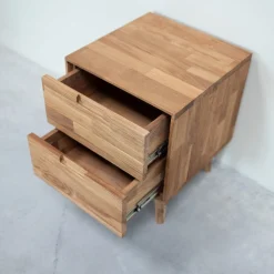 Table de chevet en bois massif de chêne Escandi - NordicStory