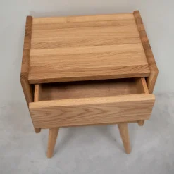 Table de chevet en bois massif de chêne Malmo - VESKOR