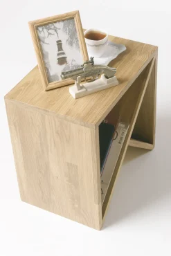 Table de chevet en bois massif de chêne Danemark – NordicStory
