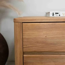 Table de chevet en bois massif de chêne Elsa - NordicStory
